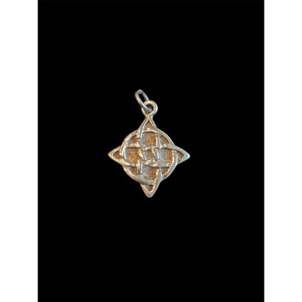 Sterling Silver Ireland Celtic Knot Quilt Charm 925